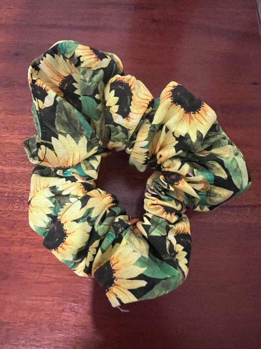 Stunning Sunflowers Scrunchie