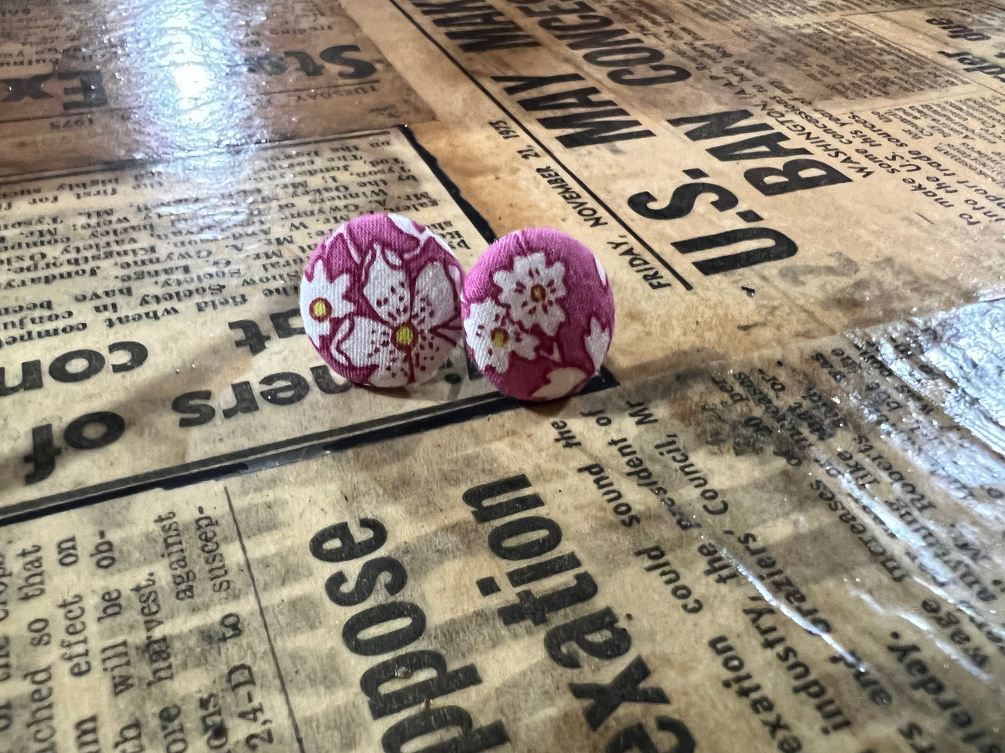 Small Button Earrings (pinks) -017